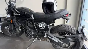 Ducati Scrambler 800 Full Throttle (2017 - 21)  (9)