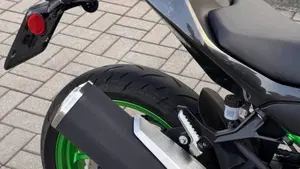 Kawasaki Z 500 SE (2024 - 26)  (3)