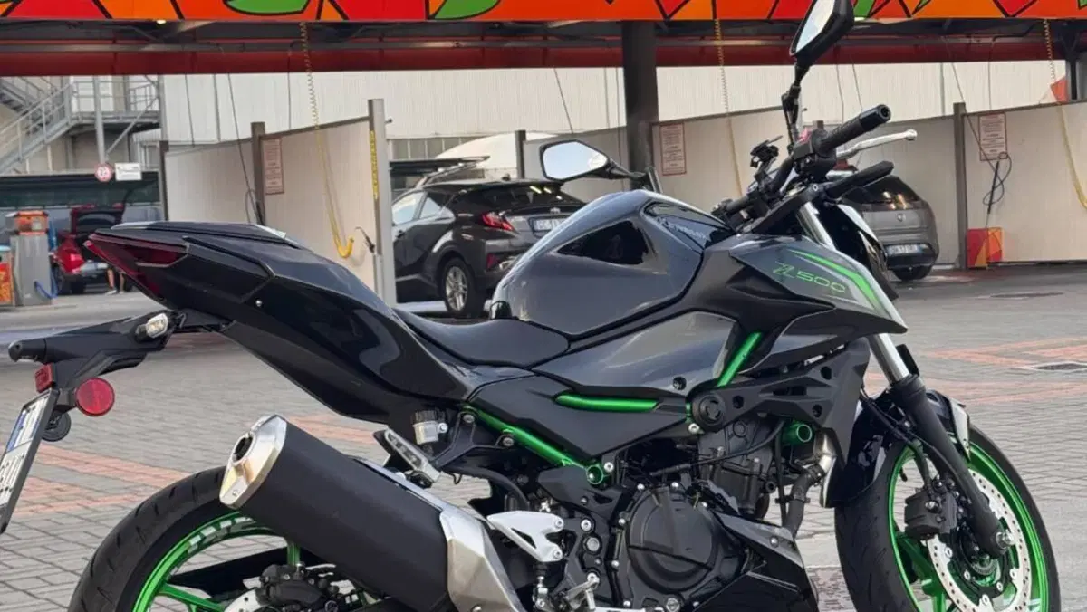 Kawasaki Z 500 SE (2024 - 26)  (9)