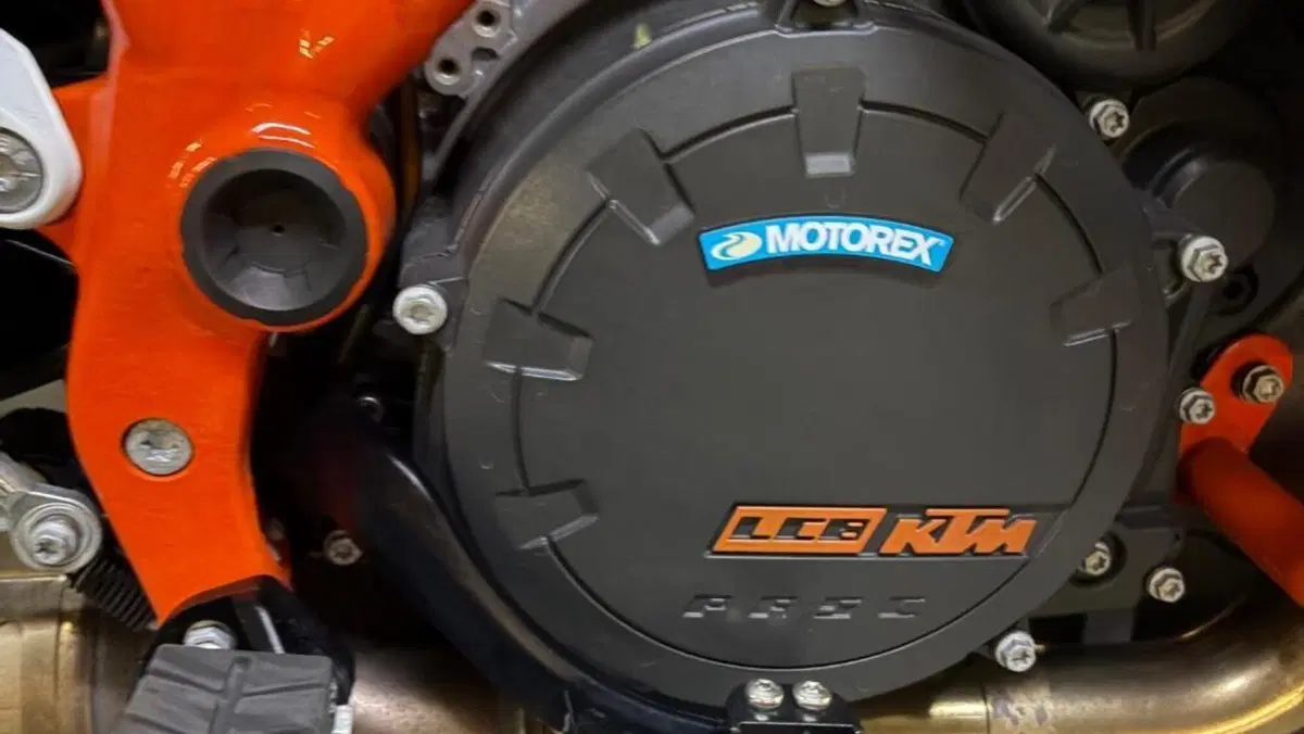 KTM 1290 Super Adventure R (2022 - 25)  (5)