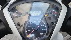 Honda SH 150i (2009 - 12)  (5)