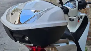 Honda SH 150i (2009 - 12)  (6)