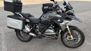 Bmw R 1200 GS (2017 - 18)  (2)