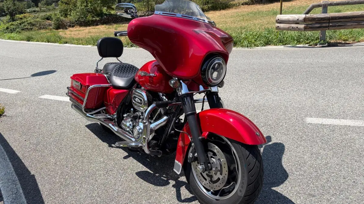Harley-Davidson 1584 Street Glide (2008 - 10) - FLHX 