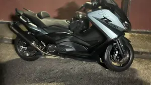 Yamaha T-Max 530 Iron Max (2014 - 17) 