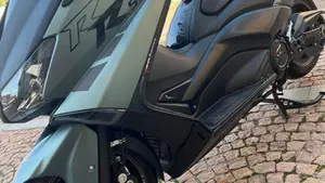 Yamaha T-Max 530 Iron Max (2014 - 17)  (4)