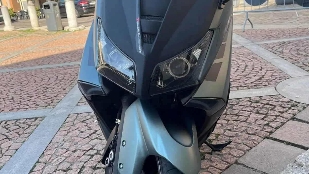 Yamaha T-Max 530 Iron Max (2014 - 17)  (7)
