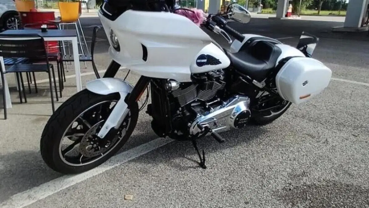 Harley-Davidson Low Rider ST (2025 - 26)  (5)