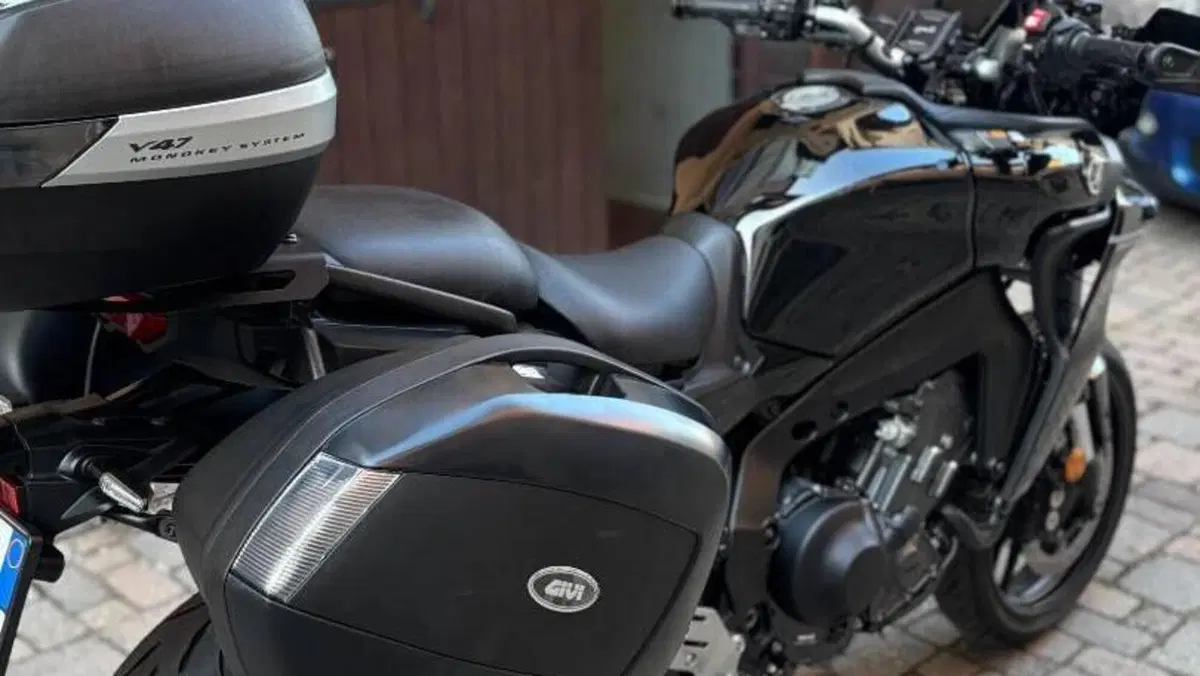 Yamaha Tracer 9 (2021 - 24)  (8)