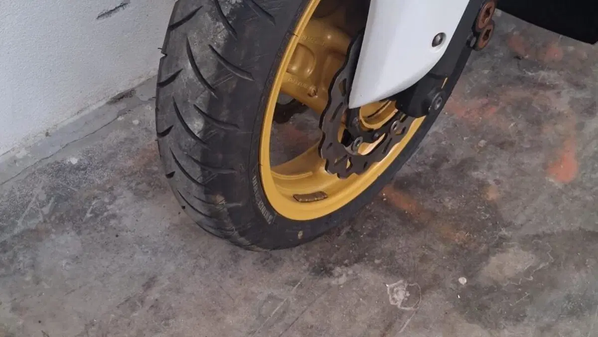 Yamaha T-Max 500 Tech Max (2011 - 13)  (2)