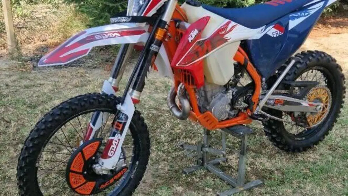 KTM 450 EXC-F (2023)  (2)