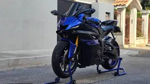 Yamaha YZF R6 (2017 - 20)  (2)