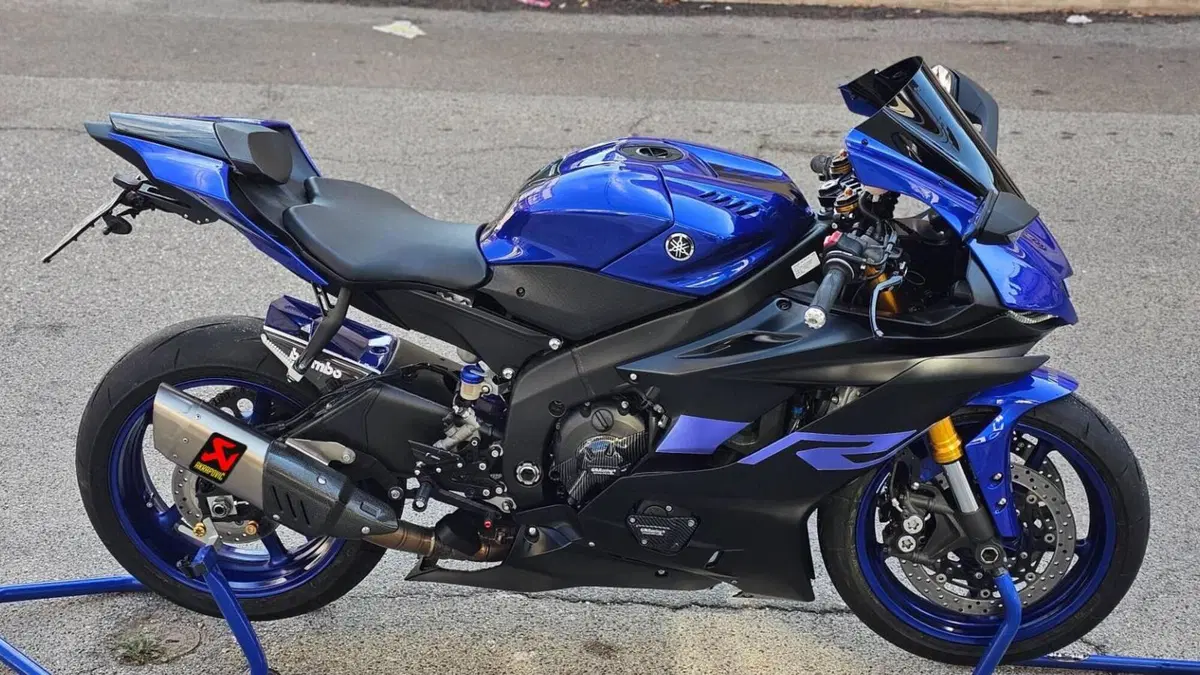 Yamaha YZF R6 (2017 - 20)  (3)
