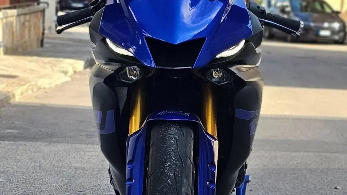 Yamaha YZF R6 (2017 - 20)  (5)