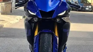 Yamaha YZF R6 (2017 - 20)  (5)