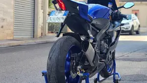 Yamaha YZF R6 (2017 - 20)  (6)
