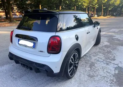 MINI Mini 2.0 Cooper S JCW 5 porte (2)