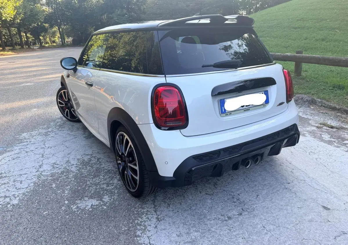 MINI Mini 2.0 Cooper S JCW 5 porte (4)