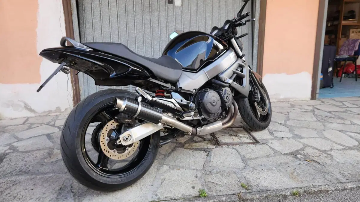Honda X-Eleven 1100  (2)