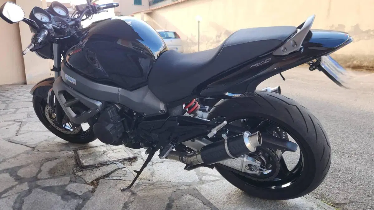 Honda X-Eleven 1100  (8)