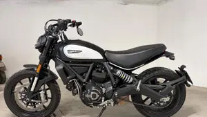 Ducati Scrambler 800 Icon Dark (2021 - 22) 
