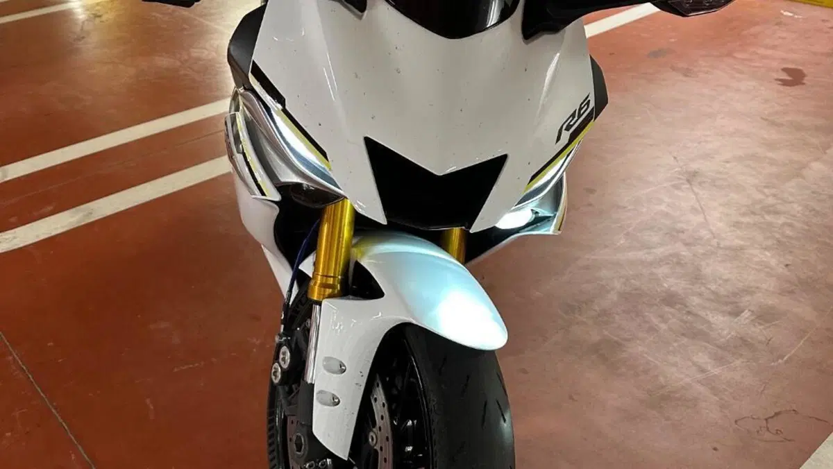 Yamaha YZF R6 (2017 - 20)  (4)