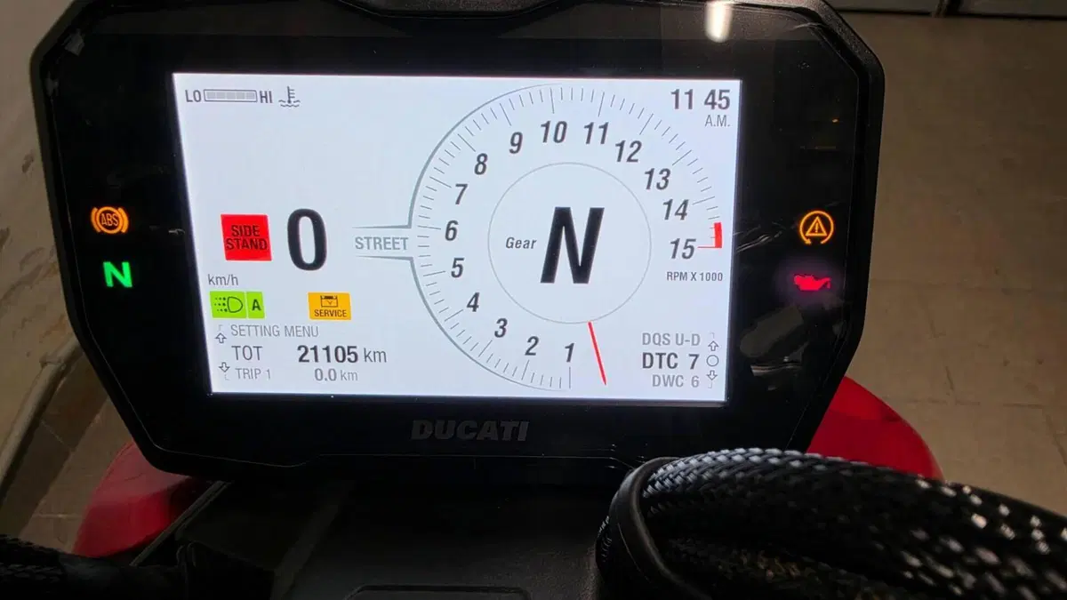 Ducati Streetfighter V4 1100 S (2020)  (7)
