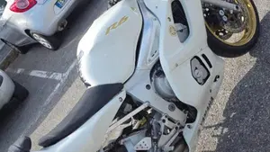 Yamaha   (2)