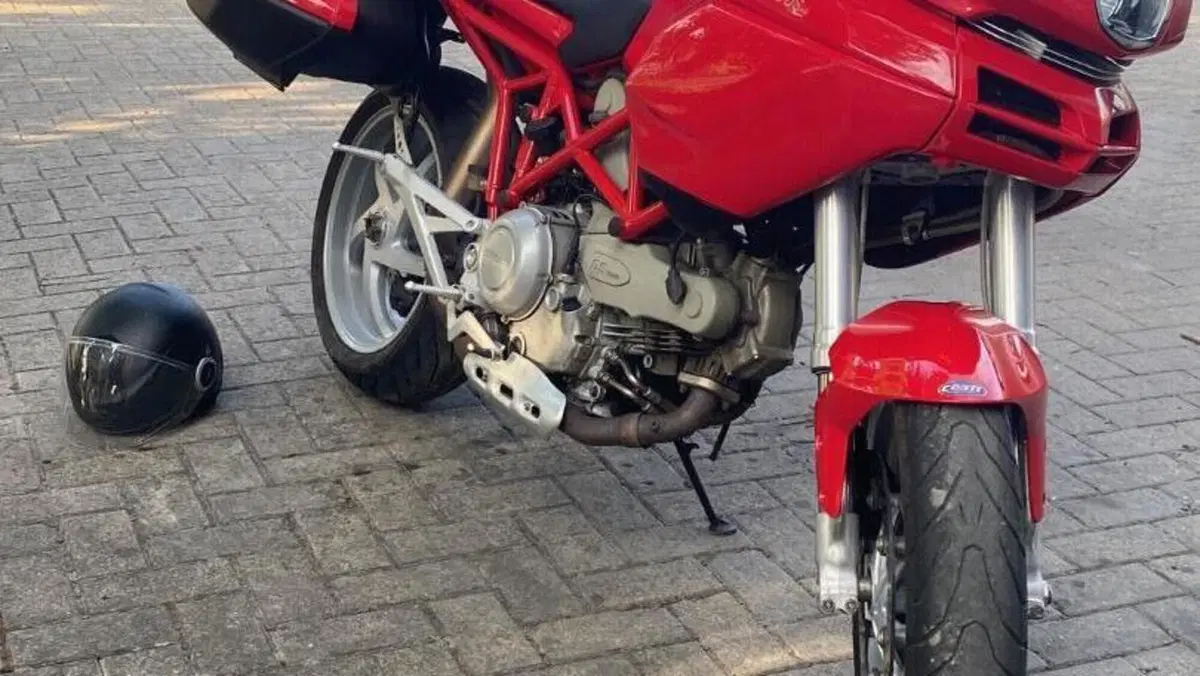 Ducati Multistrada 1000 DS (2003 - 06)  (13)