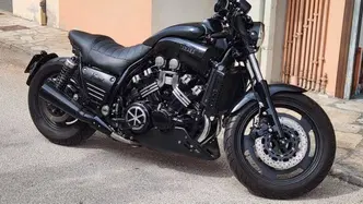 Yamaha V-Max 12 N usata