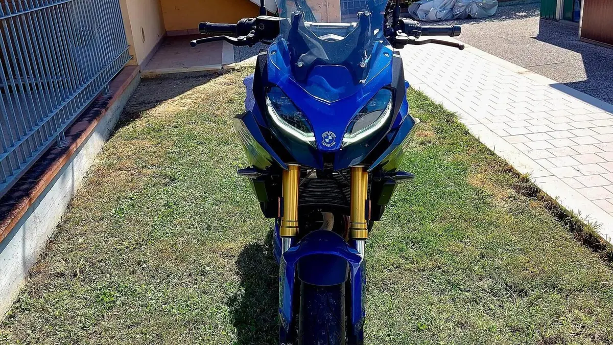 Bmw F 900 XR (2020 - 24)  (2)