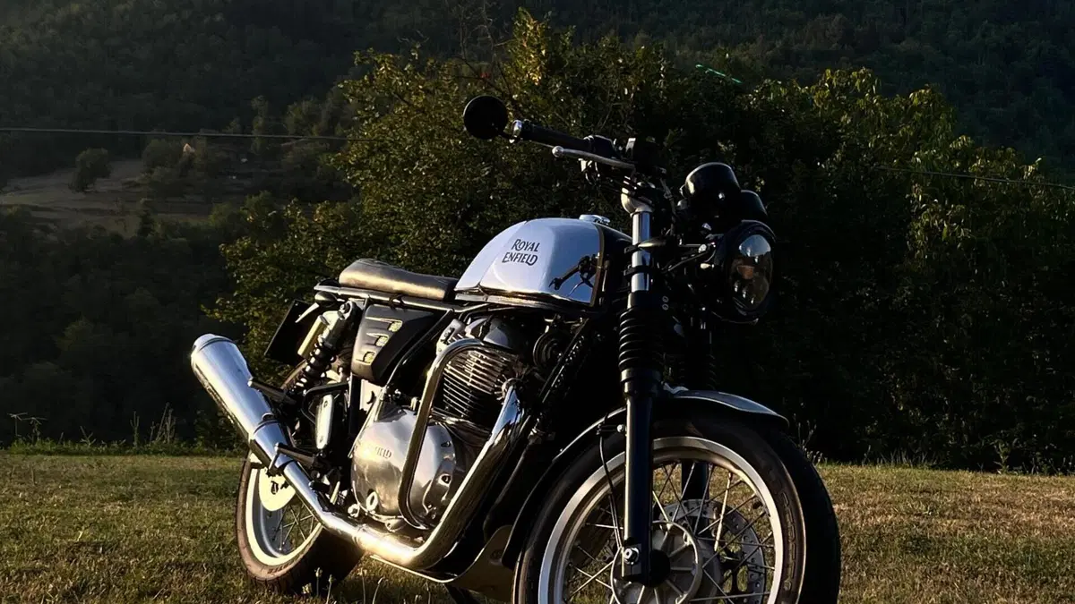 Royal Enfield Continental GT 650 Chrome (2020)  (10)
