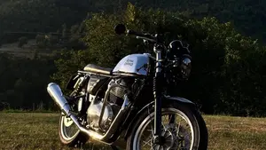 Royal Enfield Continental GT 650 Chrome (2020)  (10)