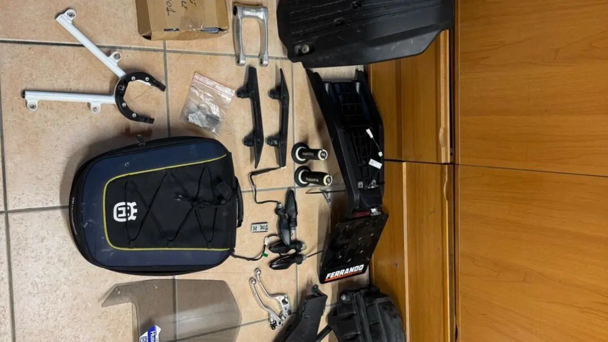 Husqvarna 701 Enduro (2021)  (8)