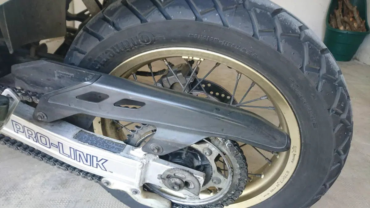 Honda Africa Twin XRV 650  (7)