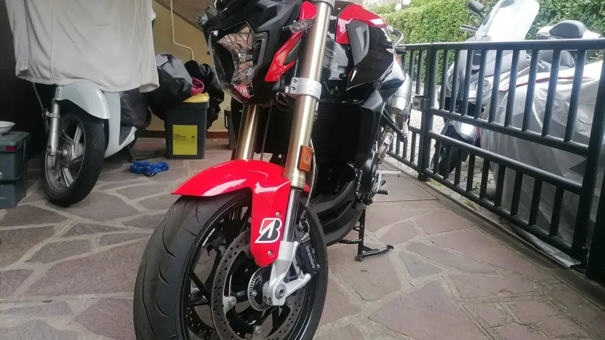 Bmw F 800 R (2017 - 20)  (4)