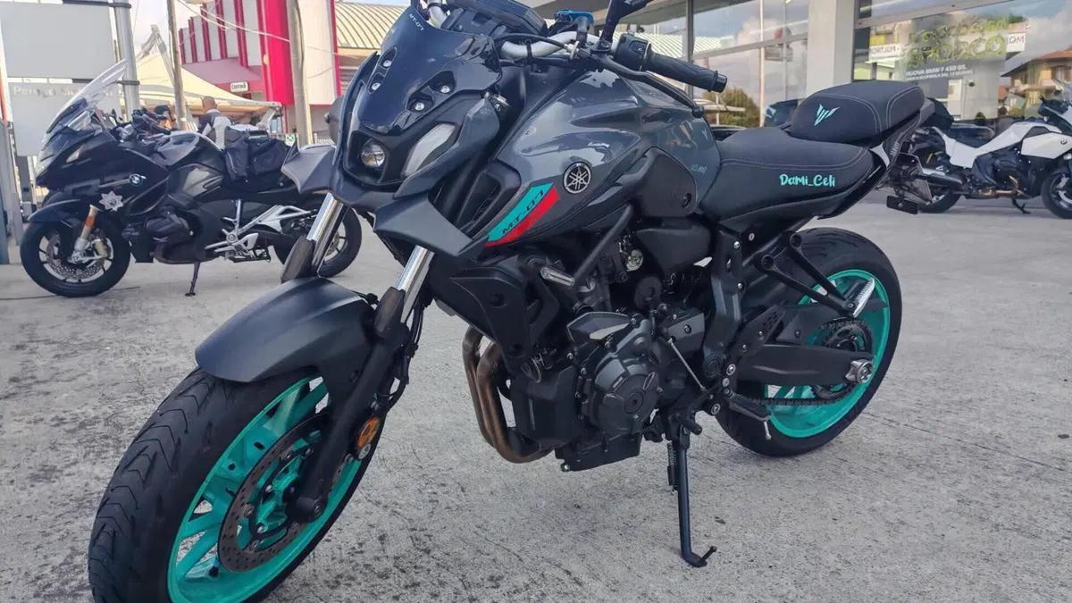 Yamaha MT-07 (2021 - 24)  (2)