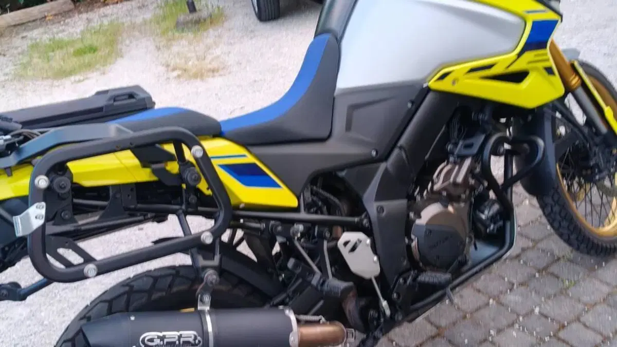 Suzuki V-Strom 1050DE (2023 - 24)  (11)