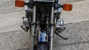 Suzuki   (4)