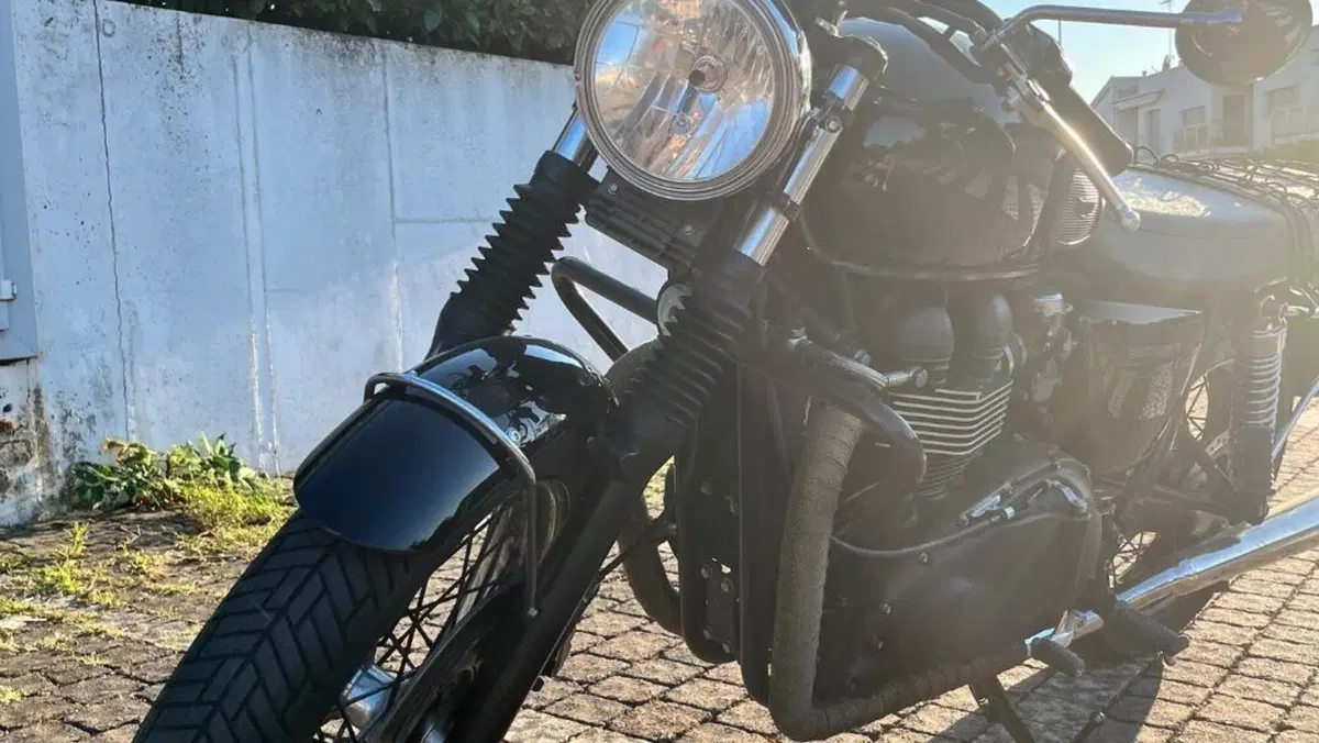 Triumph Bonneville T100 (2008 - 16)  (6)
