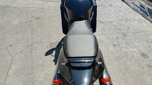 Honda CBR 1100 XX Superblackbird (1999 - 00)  (6)