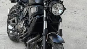 Yamaha XSR 700 ABS (2016 - 20)  (2)