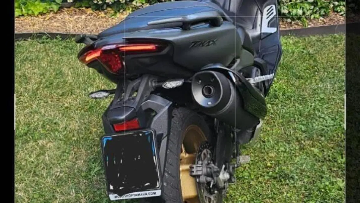Yamaha T-Max 560 Tech Max (2021) 