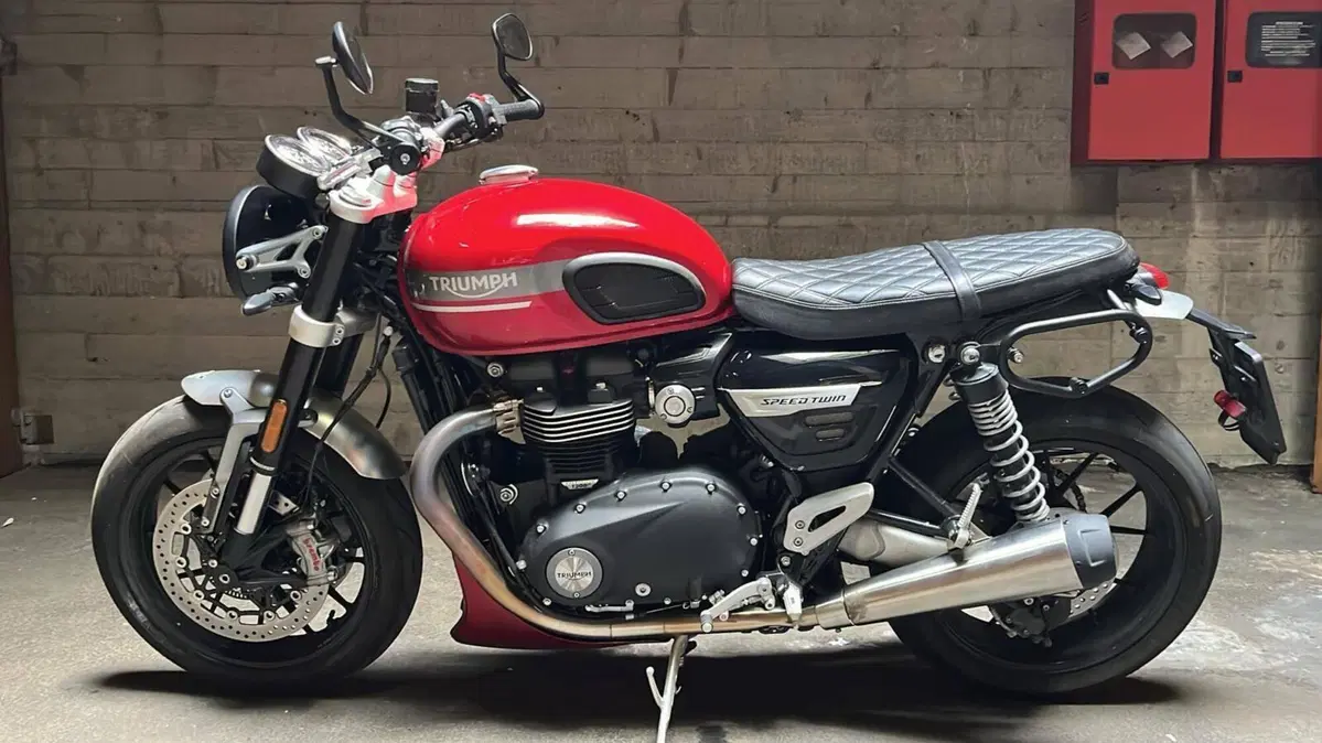 Triumph Speed Twin 1200 (2021 - 24) 