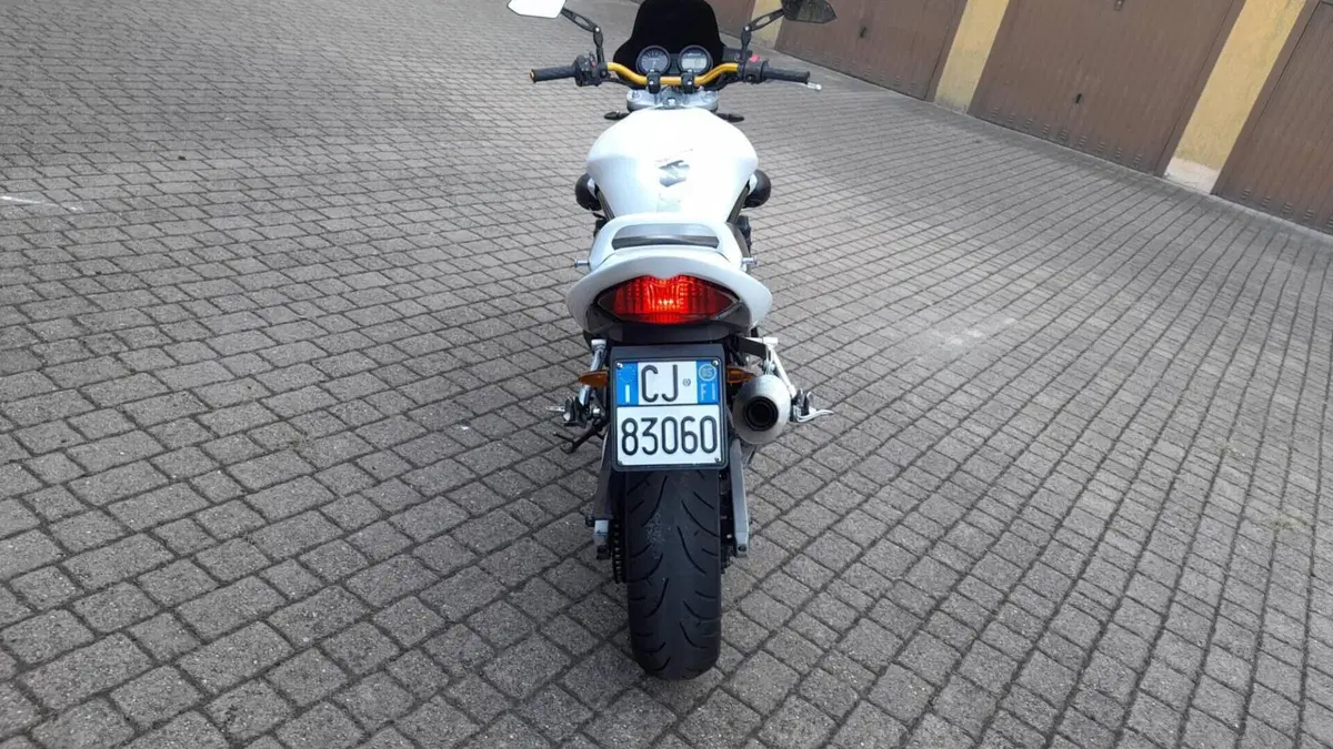 Suzuki GSF 650 Bandit (2005 - 06)  (3)