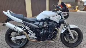 Suzuki GSF 650 Bandit (2005 - 06) 