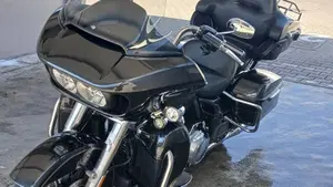 Harley-Davidson 107 Road Glide Ultra (2017 - 18) - FLTRU  (4)