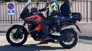 KTM 1290 Super Adventure S (2021 - 25)  (13)