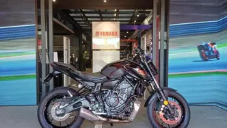 Yamaha MT-07 (2021 - 24) usata