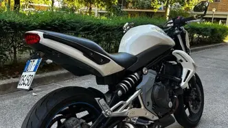 Kawasaki ER-6N (2009 - 11) usata